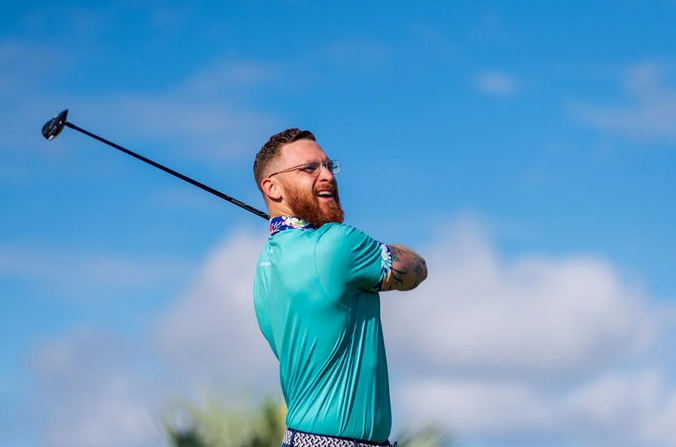 How to Avoid Injuries on the Golf Course and Keep Your Body in Tip-Top Shape